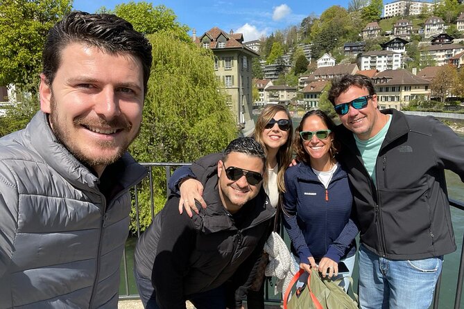 Interlaken: Private Car Tour to Swiss Villages, Capital & Castles - Oberhofen: a medieval castle on the lake edge
