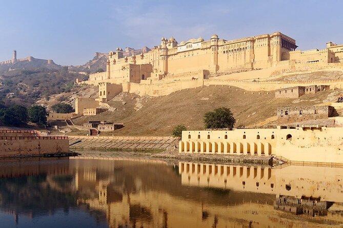 Jaipur 2 Day Private Car Tour - The Driver Factor: How Good Local Driving Makes Jaipur Easier