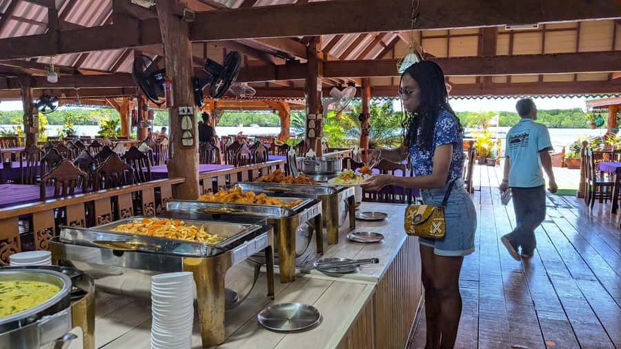 Khao Lak: Private Tour James Bond, Ko Panyi & Samet Nangshe - Price and Logistics: Does This Private Day Tour Add Up?