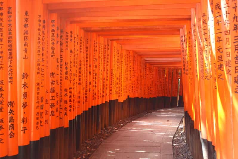Kyoto: Immersive Arashiyama & Fushimi Inari by Private Car - Why a private car day is the smart way to do Arashiyama and Fushimi Inari