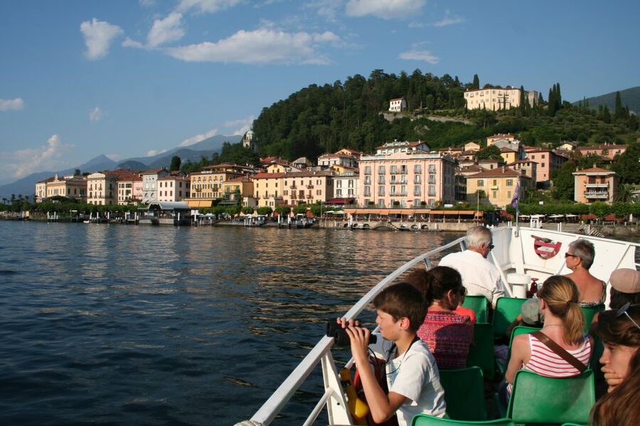 Lake Como: Highlights Tour with a Local by Private Car - Price and value: is $604.53 per person worth it?