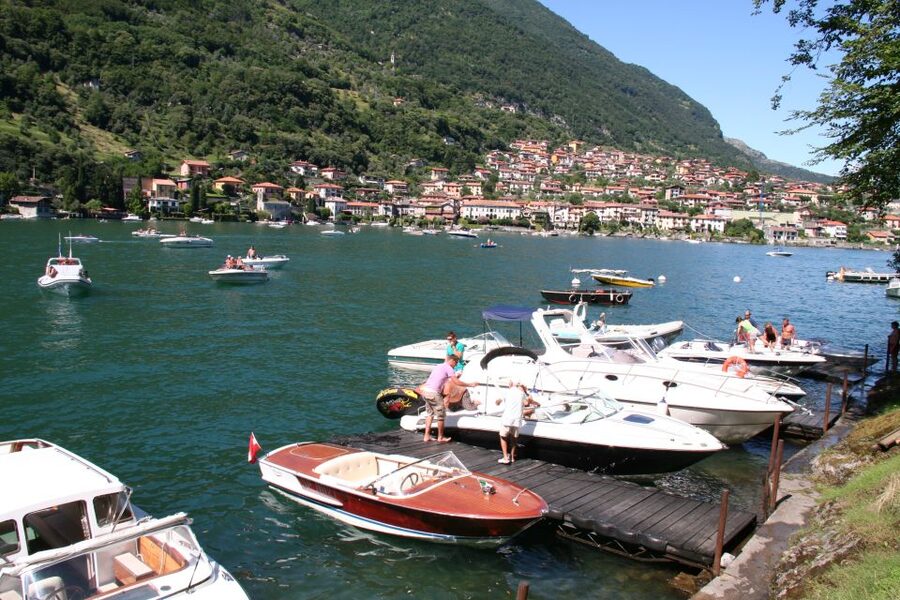 Lake Como: Highlights Tour with a Local by Private Car - Chiesa di San Martino at Griante: a hike option with a cliffside payoff