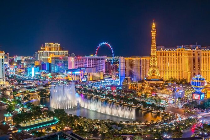 Las Vegas Strip by SUV Stretch Limo with Personal Photographer - Key things that make this limo-photo tour worth your time