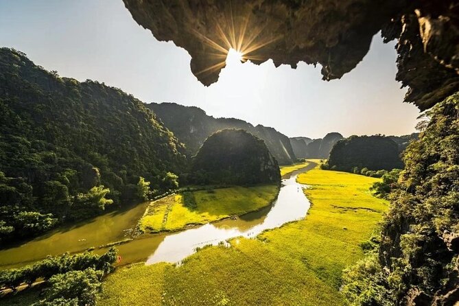 Limousine Bus from Hanoi to Ninh Binh/Tam Coc - Price and Value: Why $12.50 Is a Serious Deal (When It Fits Your Needs)