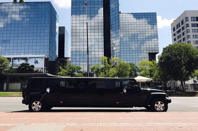 Limousine & nightclub Barcelona - VIP entry into a top club: the payoff is speed