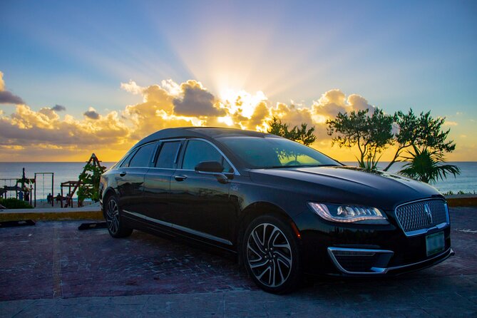 Lincoln Strecth Limo from Costa Mujeres to Cancun Airport - Private stretch-limo pickup that starts the trip, not the hassle