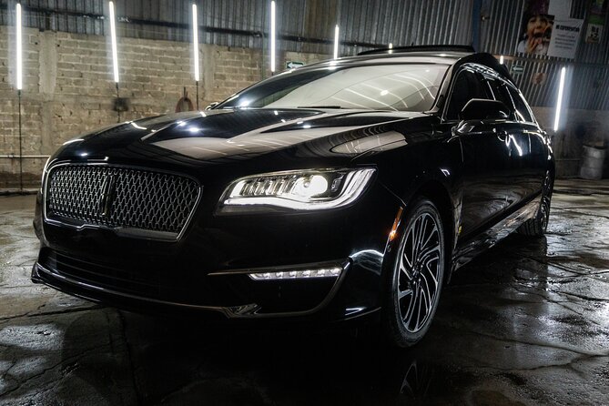 Lincoln Stretch Limo from Akumal to Cancun Airport - Timing and the 2.5-Hour Airport Rule You Should Plan Around