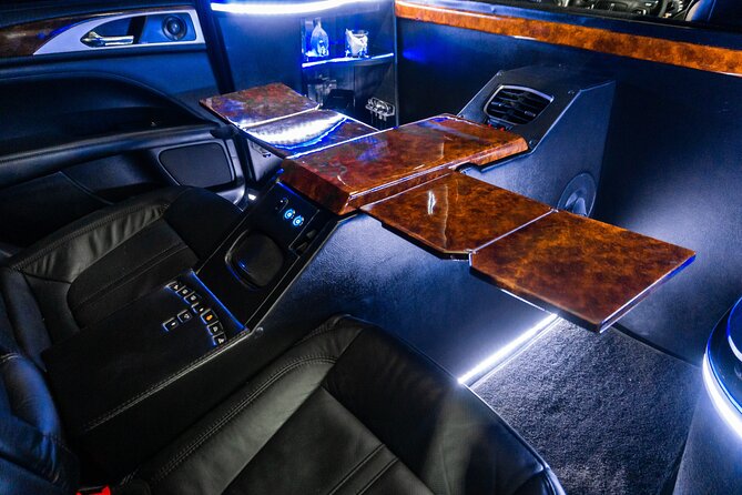 Lincoln Stretch Limo from Tulum to Cancun Airport - Pickup in the Hotel Lobby: What Happens and What You Must Get Right