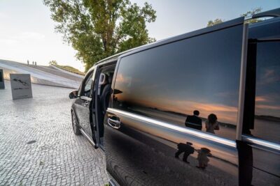 Lisbon Private Chauffeur – Hourly Service - Comfort That Actually Helps: A/C and WiFi on Board
