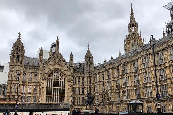London Highlights Private Car with Driver Guide - Your Half-Day Path: Westminster First, Tower Bridge Area Next