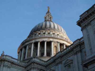 London: Private Chauffeur-Driven Sightseeing Tour - Choosing Your London Route: Tower, St. Paul’s, Westminster, Kensington