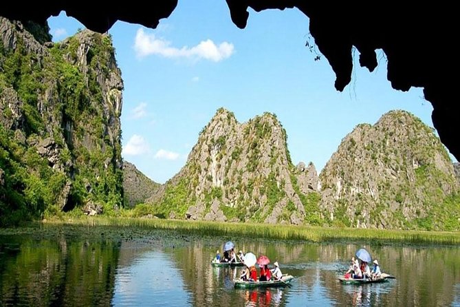 Luxury Hoa Lu - Tam Coc 1 Day Tour From Hanoi - By Limousine & Small Group - Tam Cốc by Bamboo Boat: Ngo Đồng River Caves in About 1.5 Hours