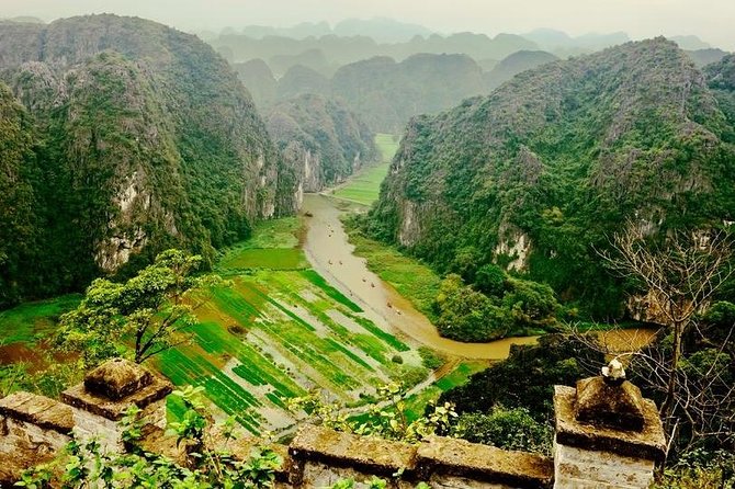 Luxury Hoa Lu - Trang An - Mua Cave 1 Day Tour - By Limousine & Small Group - Key highlights at a glance