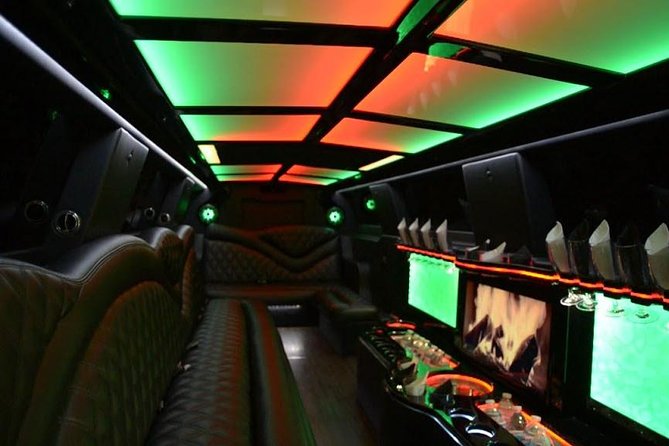 Luxury Party Bus Limo in Miami - Driver Experience and On-Time Reputation