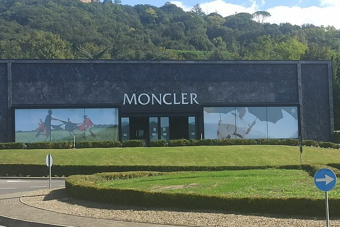 Luxury Shopping Experience: Private Chauffeur to The Mall & Prada - Private chauffeur pickup around Florence, done the comfortable way