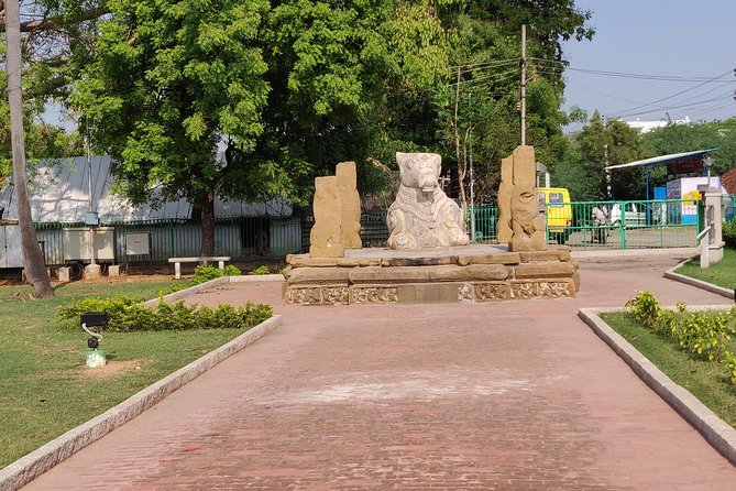 Mahabalipuram and Kanchipuram Day trip from Chennai by Private car with Guide - Who This Tour Fits Best