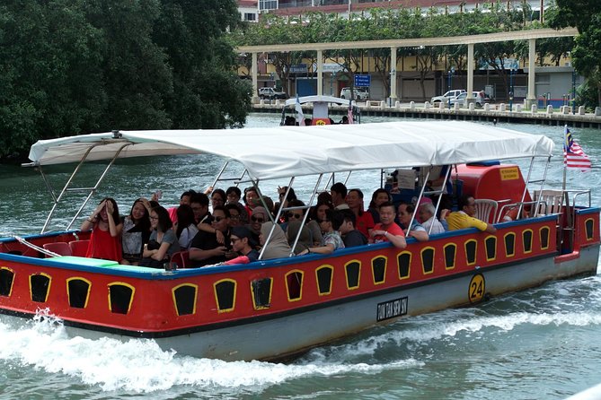 Malacca Historical Private Tour With Personal Chauffeur - Trishaw ride: a classic speed change