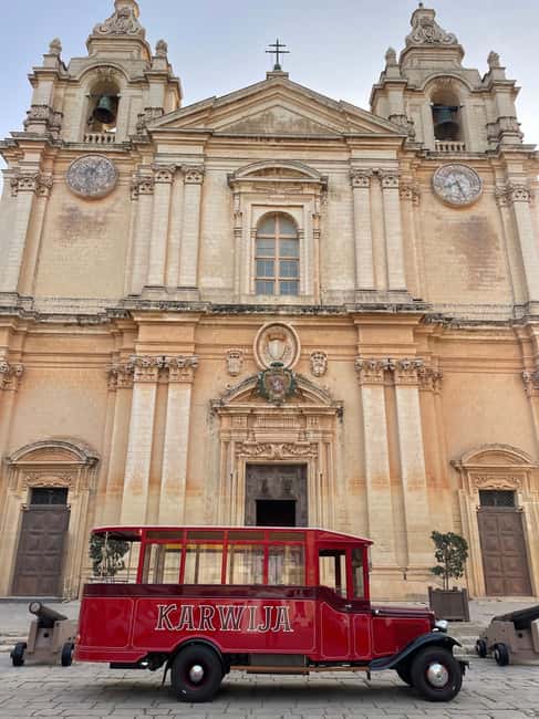 Malta: Private Chauffeur-Driven Vintage Bus - Dingli cliffs and Marsaxlokk: two very different kinds of scenery