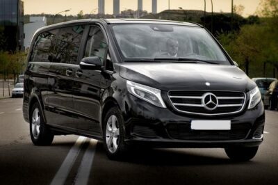 Marseille by Yourself with English Chauffeur by Van 6h Disposal - From 6 Rue de la Ciotat to the Mediterranean villages feeling