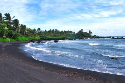 Maui: Road to Hana Luxury Limo-Van Tour with Helicopter Flight - Ke‘anae Point and the coastal vibe: quick stops with real payoff