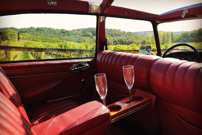 Médoc luxury wine tour aboard a Citroën DS Limousine Convertible - Grands Crus Classés Architecture: Château Beychevelle and the Area’s Dramatic Styling