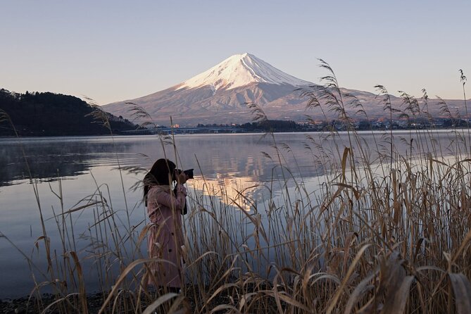 Mt. Fuji and Lake Kawaguchi Day Trip with Private Car - Your 10-hour route: how the plan flows from shrine views to caves