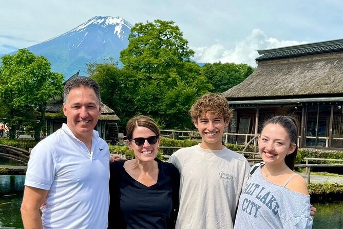 Mt Fuji Tour with Japanese Local Guide on Private Car from Tokyo - Oishi Park and Kitaguchi Hongu Fuji Sengen Jinja: photos plus spiritual grounds