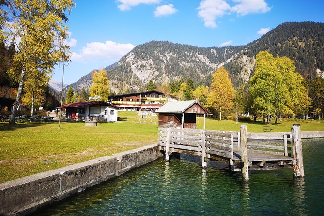 Munich private Car & Walking Tour incl. BMW World & River Surfers - Lunch by an Alpine lake in Austria: views are part of the menu