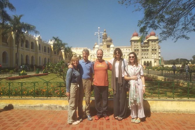 Mysore Day Out - A Royal experiential day with pickup, guide & a private car - Pickup in Bengaluru and Custom Route Options