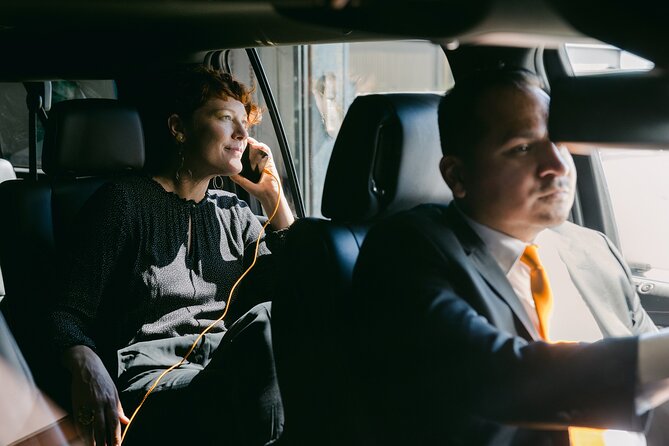 New Orleans Departure Chauffeur Driven Transport - New Orleans Airport Transfer With Flight Tracking, Not Taxi Roulette