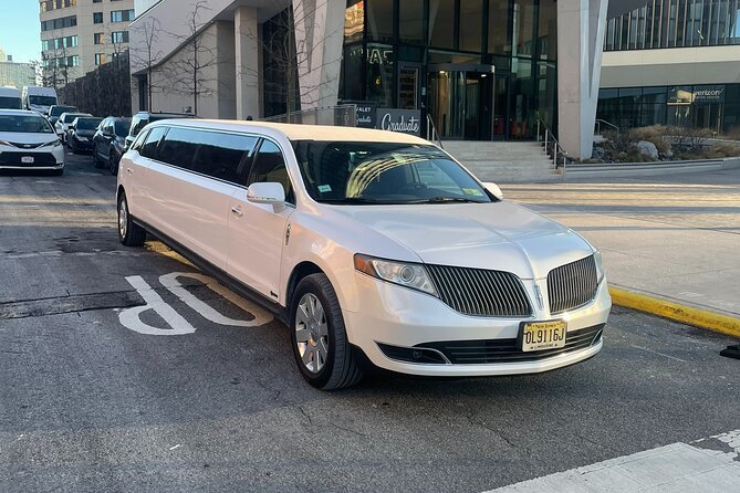 New York City Airport Arrival Transfer by Limo LGA JFK EWR - Stretch Limo Arrival Transfers in NYC: the real reason this works