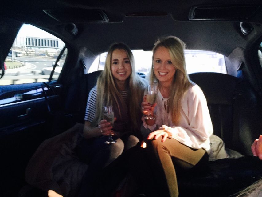 New York City: JFK Airport Private Limousine Transfer - Language, Communication, and Driver Support