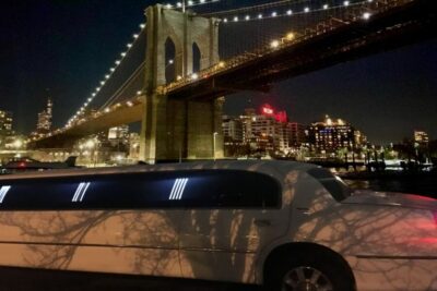 New York City: Private Manhattan Limousine Tour - Times Square and Fifth Avenue: The Fastest Way to See the Big-Name NYC Stuff
