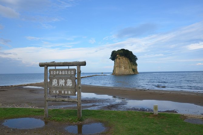 Noto Full Day Driving Tour (Private Car) - Wajima Morning Market: fuel up on fish, produce, and local crafts