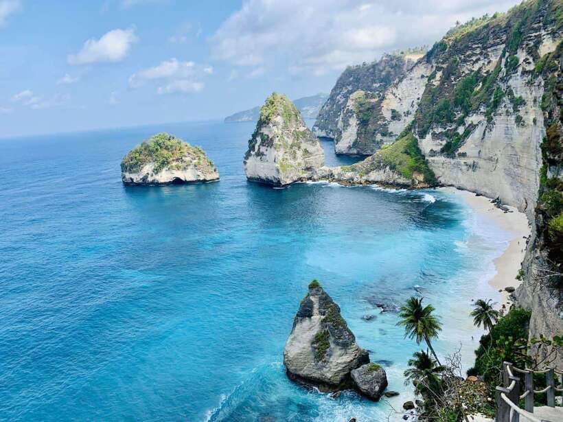 Nusa Penida: Private Car Charter with Experienced Driver - What to Bring (and the Cash Tip That Actually Matters)