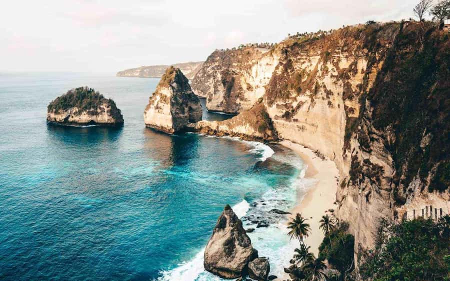 Nusa Penida: Private Car Hire with Driver - Private Car + Local Driver: The real value in how your day runs