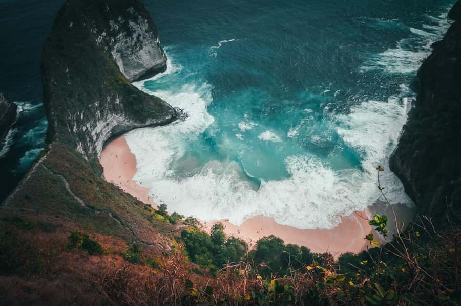 Nusa Penida: Private Car Hire with Driver - Building your ideal route: west-coast icons vs temple time