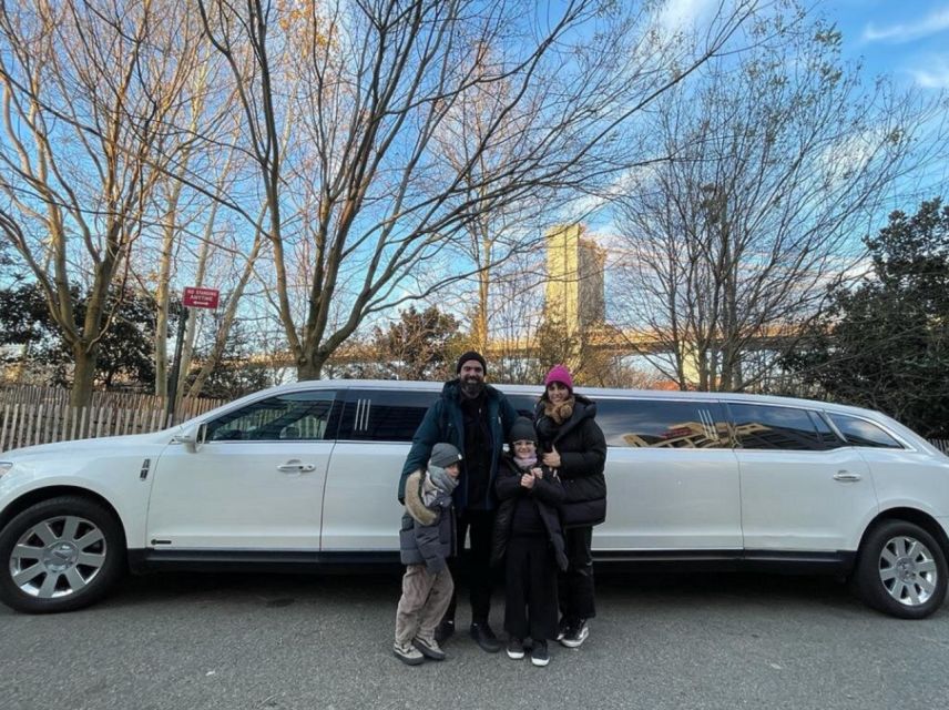 NYC Limousine Tour By Stretch Limo-King And Queen Limo NYC - Drinks, Champagne, and What’s Included in the Price