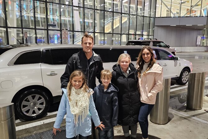 NYC Limousine Tour (New York "NYC Limo Tour" Limo, SUV Or Van ) - Key things to know before you book