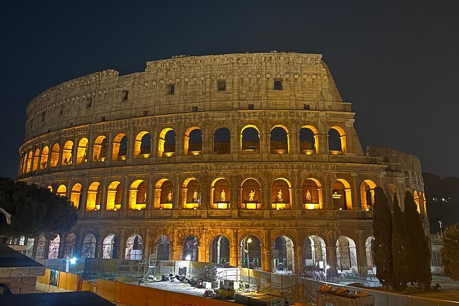 Panoramic Tour of Rome by Private Car of 2 hours and 30 minutes - Colosseum panoramic time: photos first, stress last