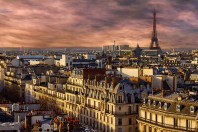 Paris VIP: Xmas Sightseeing Chauffeur Driven Tour 3hr - Markets and food-market time: Christmas atmosphere, not a full meal