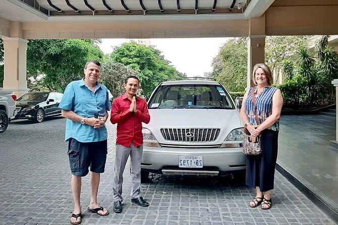 Phnom Penh to Sihanoukville by Private Car or Minivan - Vehicle Options: SUV, Van, or Bus for Your Exact Group