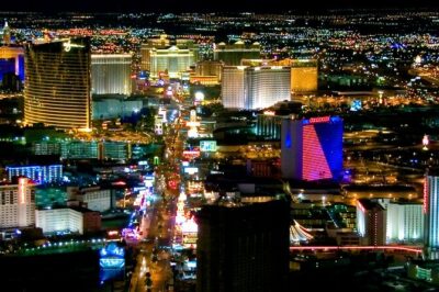Private 2-Hour Limo Tour of Las Vegas with Champagne - Pickup on the Strip and downtown: the real convenience win