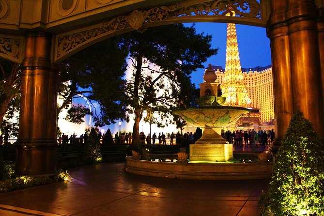 Private 2-Hour Limo Tour of Las Vegas with Champagne - Stop 2: Bellagio fountains plus champagne in the limo