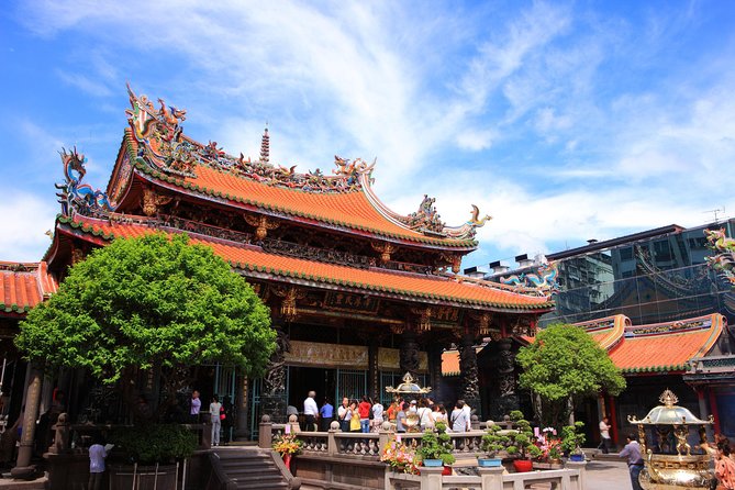 Private Car: 8 Hour Highly Customized Taipei City Exploration! - The main loop: Taipei 101, Chiang Kai-shek Memorial Hall, Confucius Temple