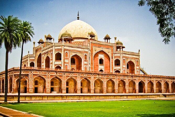 private Car and Driver for Golden Triangle Tour 4Days - What’s Included in the Price (and What You’ll Pay Separately)