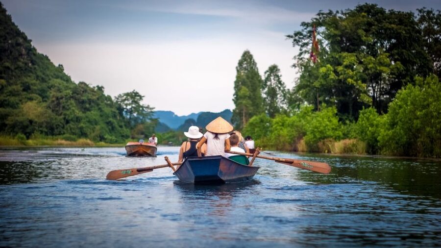 Private Car/Bus Renting Hanoi - Ninh Binh - Halong - Sapa... - Who should book this private day trip—and who might prefer a different plan