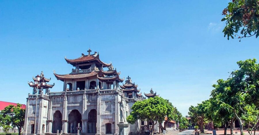Private Car/Bus Renting Hanoi - Ninh Binh - Halong - Sapa... - Phat Diem Cathedral: stone-and-wood delta architecture that feels like a time portal