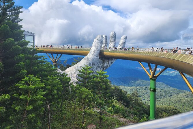 Private Car Da Nang/Hoi An To Golden Brigde with English Driver - Ba Na Hills Cable Car Station: Smooth Arrival and Ticket Help