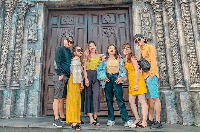 Private car from Danang to Ba Na Hills /Golden Bridge Round Trip - A private car to Ba Na Hills makes timing feel controllable
